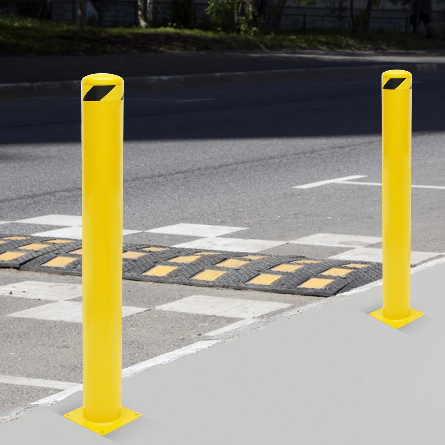 1/2Pcs Safety Bollard, Yellow Steel Safety Bollard with 4/8 Anchor Bolts, Perfect for Traffic-Sensitive Area